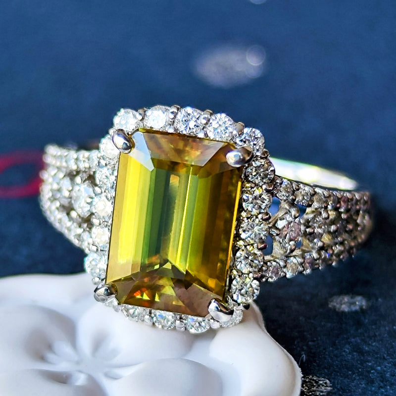質屋出品》Pt900☆天然エメラルド0.43ct ダイアモンドリング☆C-4606