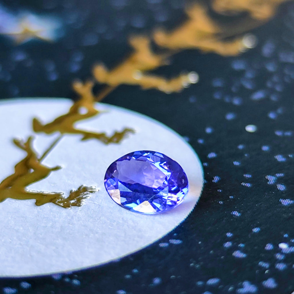 【ルース】天然タンザナイト 0.685ct ソーティング