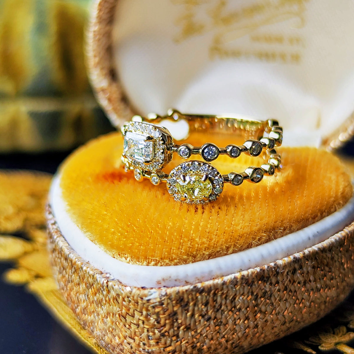 【イエローダイヤ】FANCY INTENSE YELLOW SI1 0.181ct ダイヤモンドリング