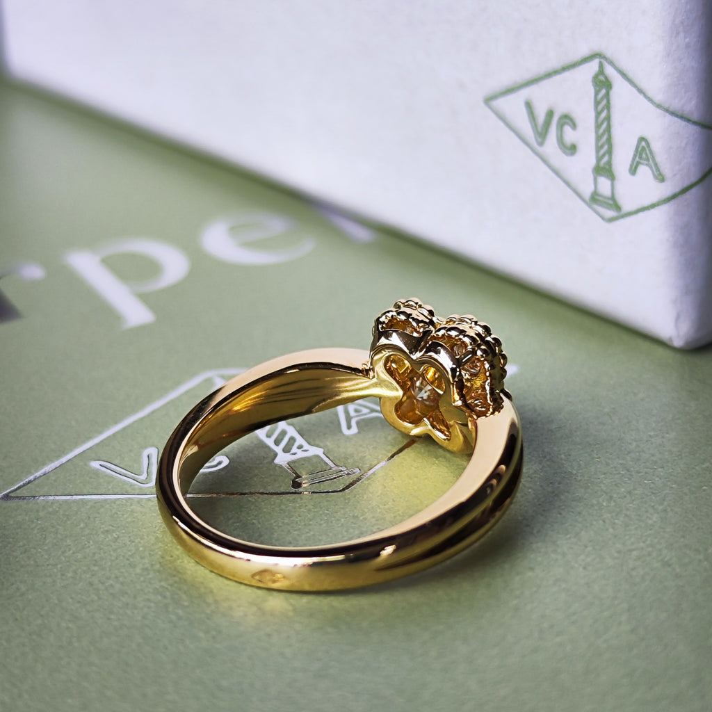 Van Cleef & Arpels ヴァンクリーフ&アーペル アルノ ダイヤモンド 18金YG 47