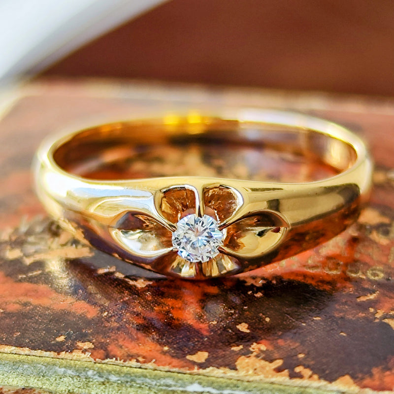 【昭和レトロ】天然ダイヤモンド 菊爪 18金リング