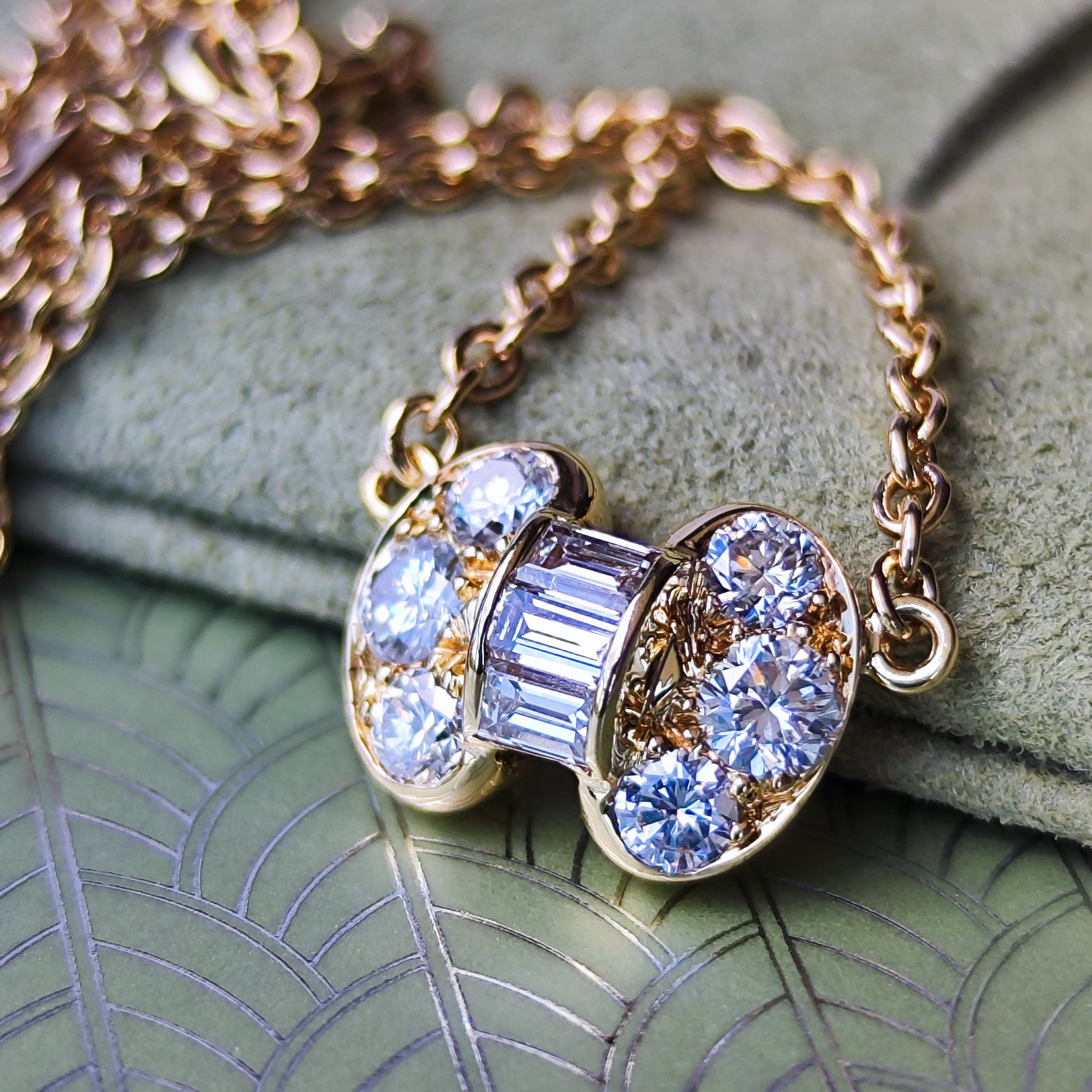 Van Cleef & Arpels ヴァンクリーフ&アーペル セレスティン ネックレス