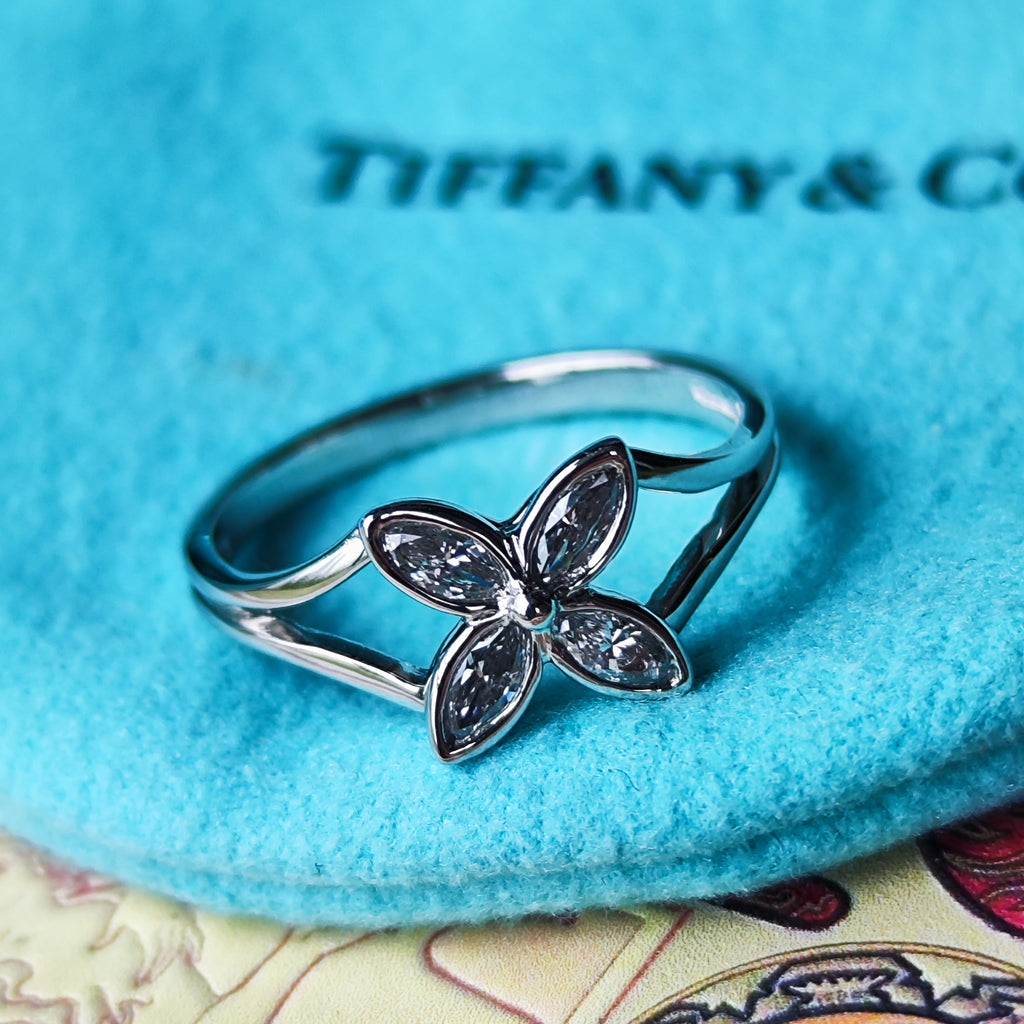 TIFFANY&Co. ティファニー ヴィクトリア ダイヤモンド プラチナリング