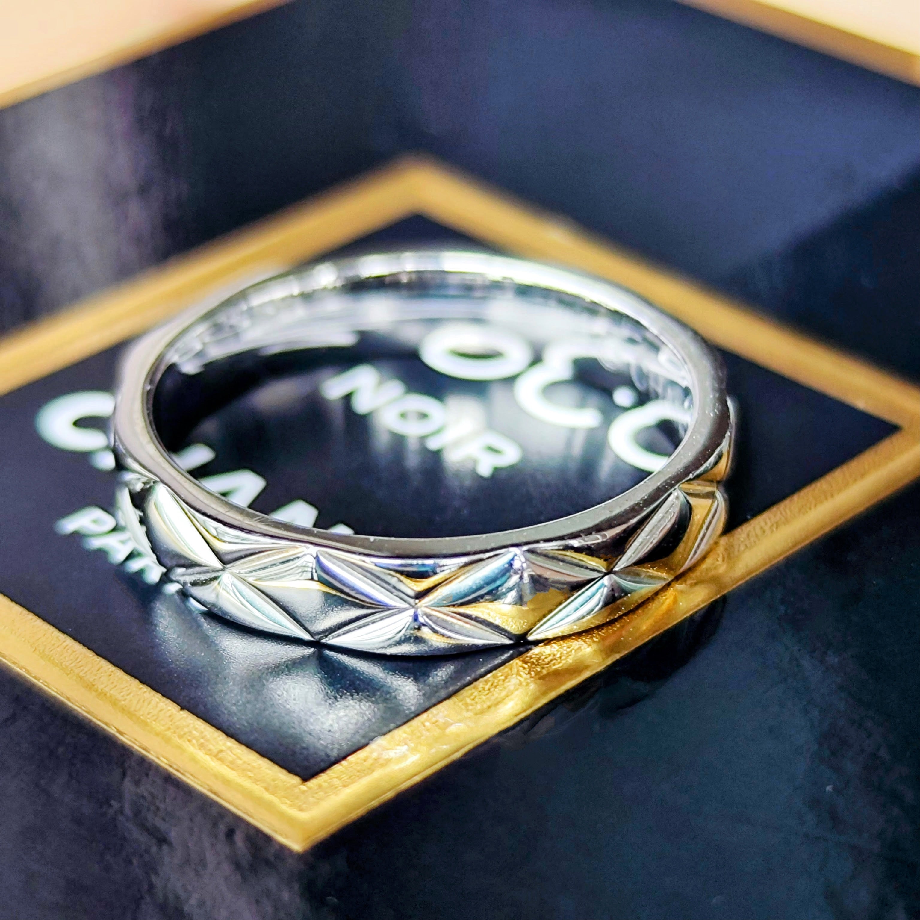 CHANEL シャネル マトラッセ プラチナリング 52 – Mico宝飾店