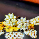 天然ダイヤモンド マーキスカット 18金ピアス