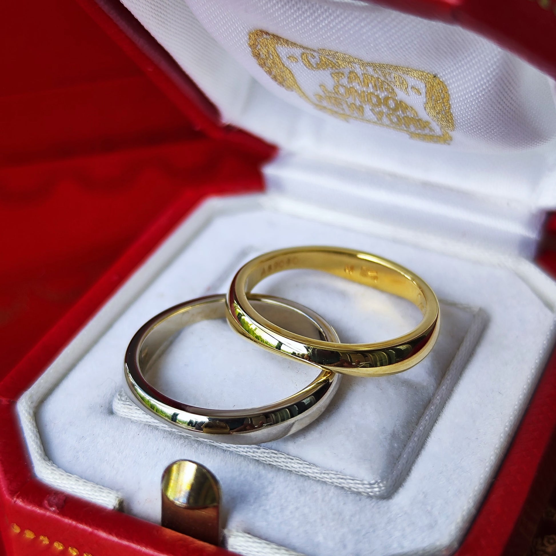 【Cartier 廃盤】 Cartier カルティエ ラブミーリング 51
