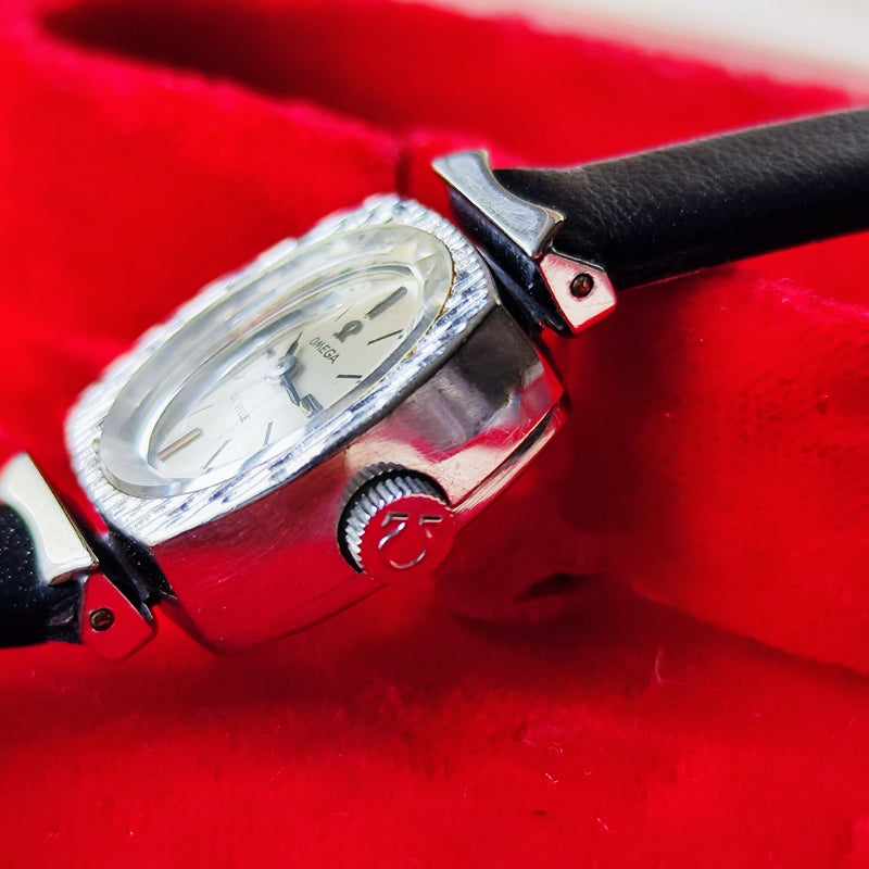 【OH済み】OMEGA オメガ DE VILLE デビル トノー型 手巻き 腕時計