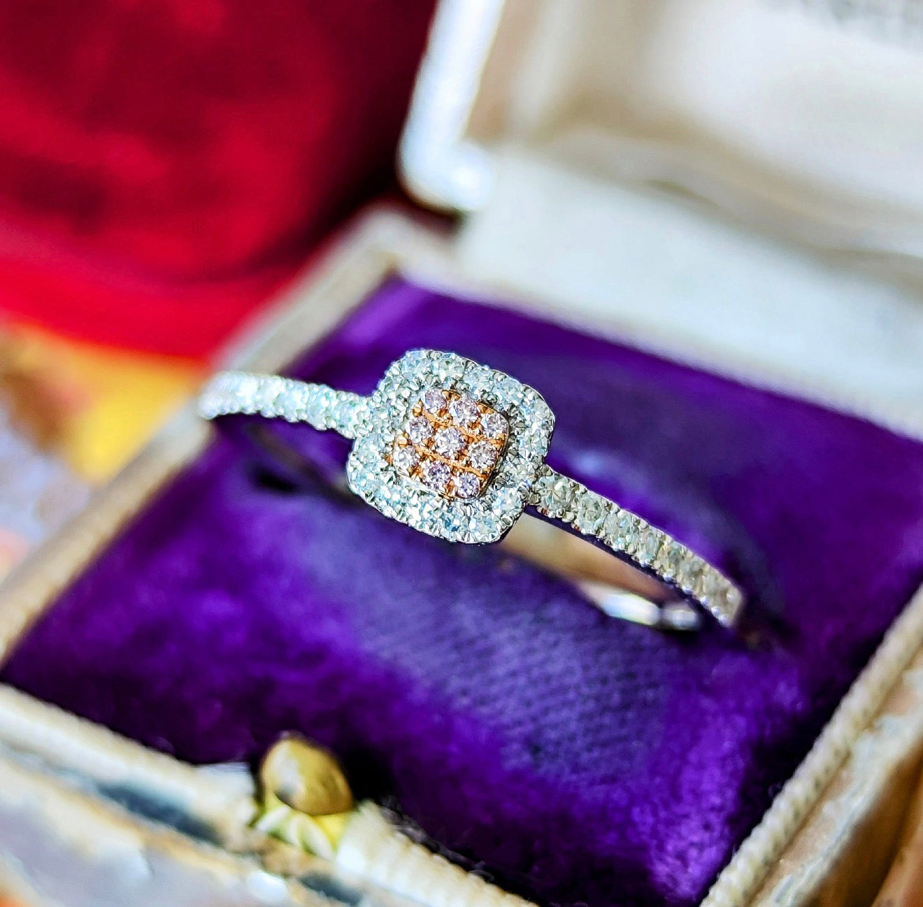 【ピンクダイヤ】天然ダイヤモンド リング