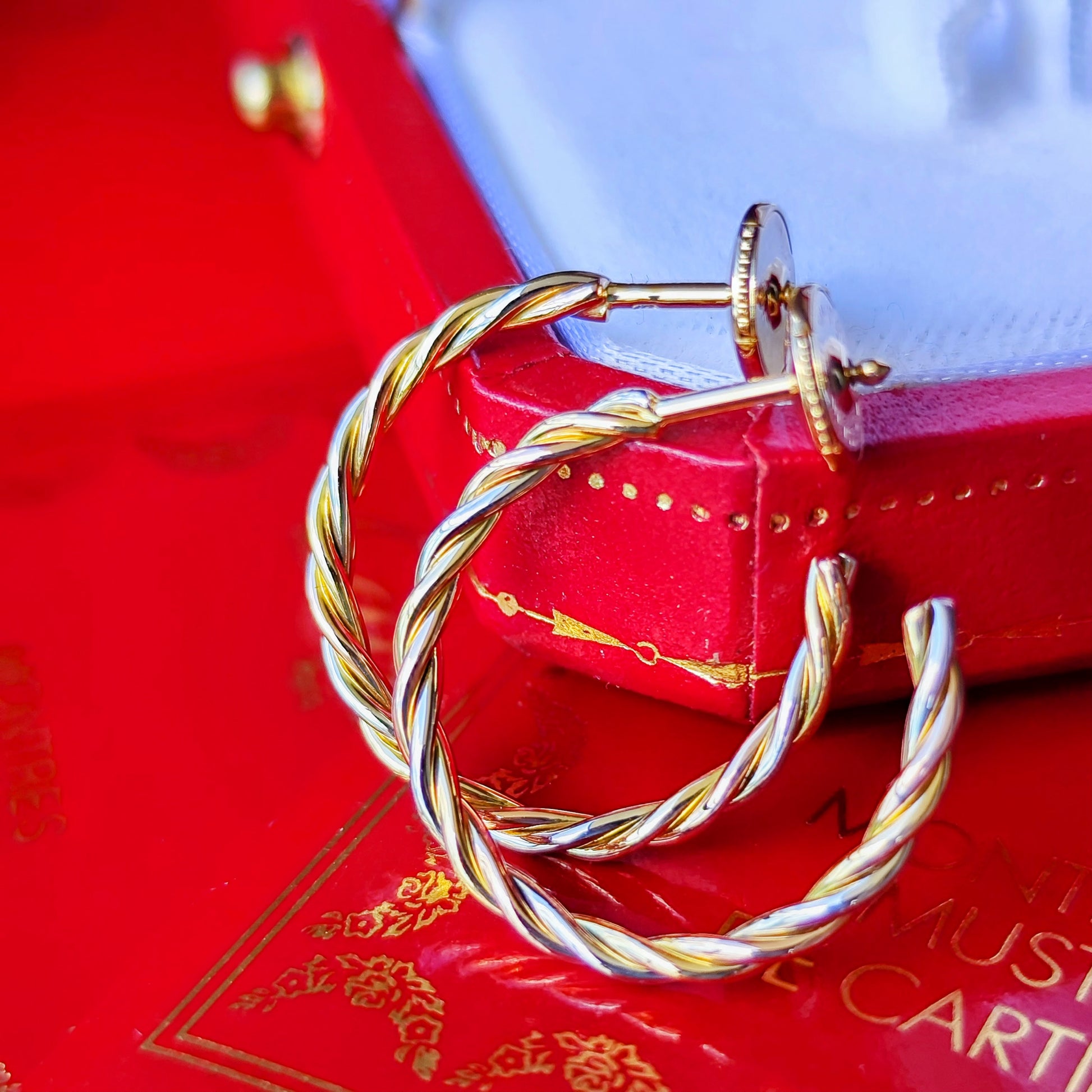 Cartier カルティエ トリニティ ツイストフープピアス