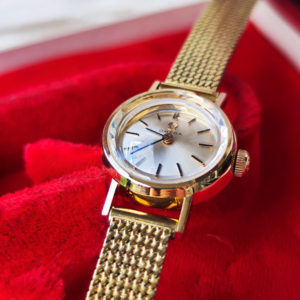 【OH済み 18金無垢】OMEGA オメガGeneve ジュネーヴ Sapphette 手巻き腕時計