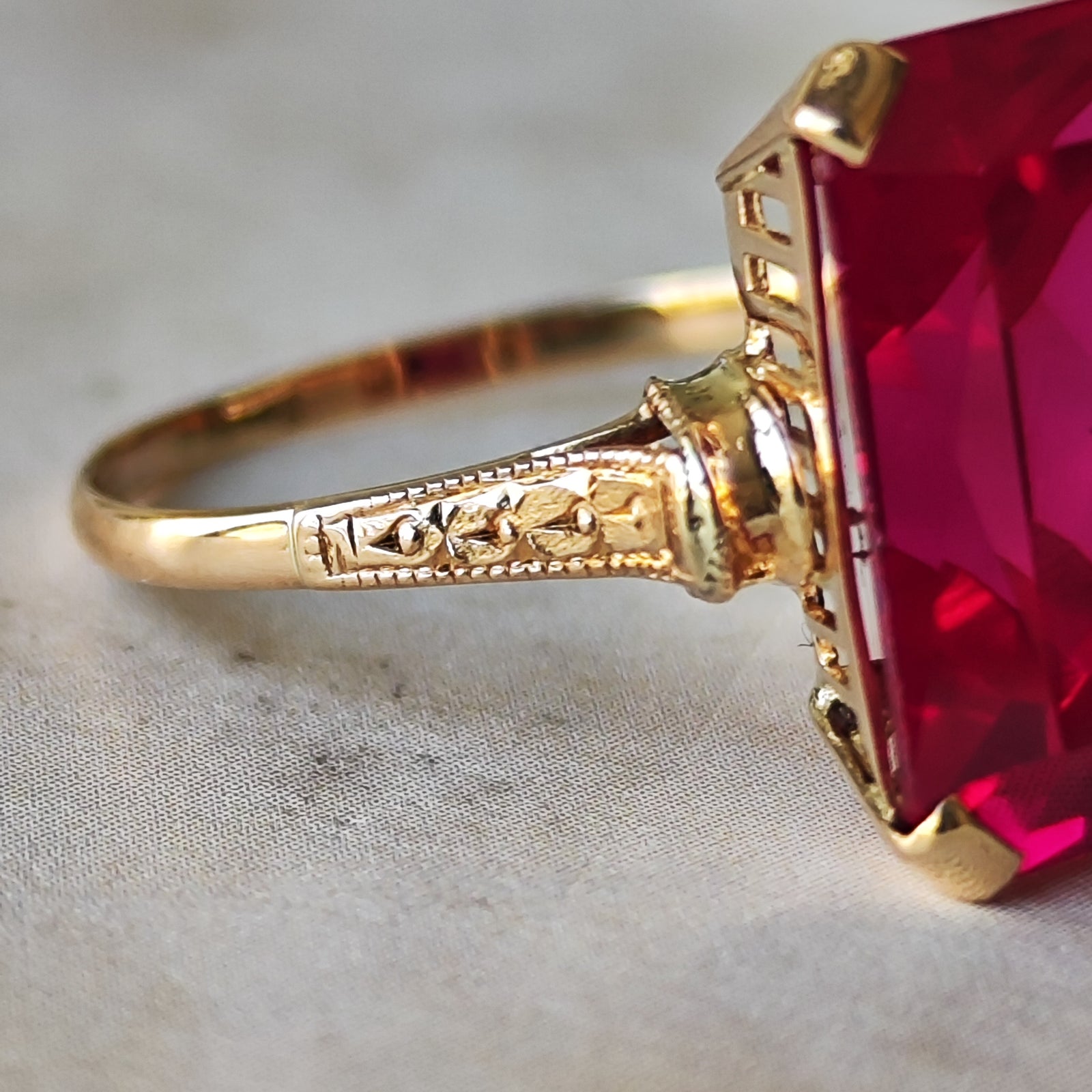 ルビーキャンディリング