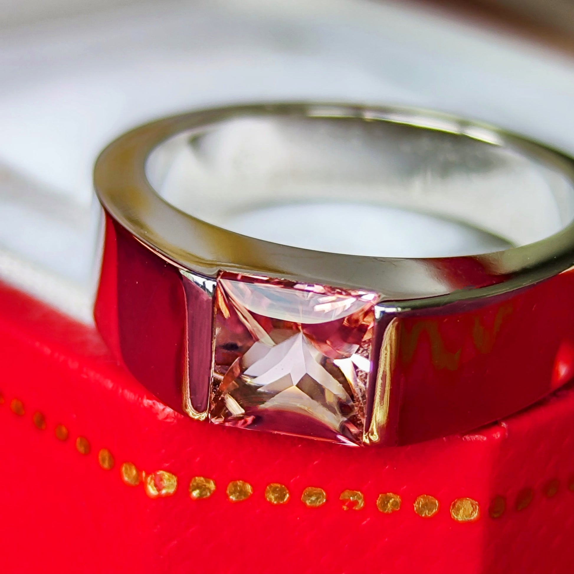 Cartier カルティエ タンク ピンクトルマリン 18金WG