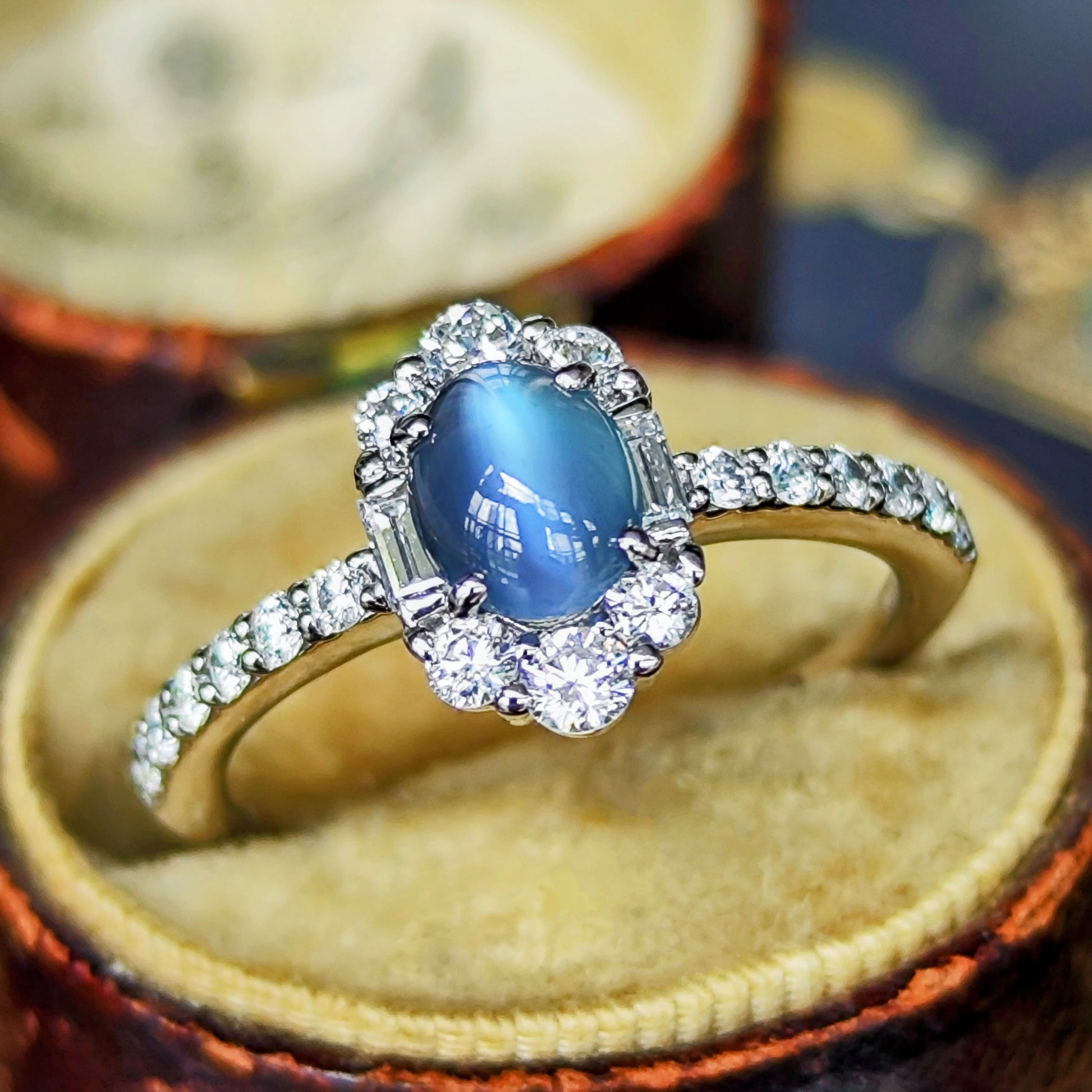天然アレキサンドライトキャッツアイ 0.843ct 天然ダイヤモンド プラチナリング
