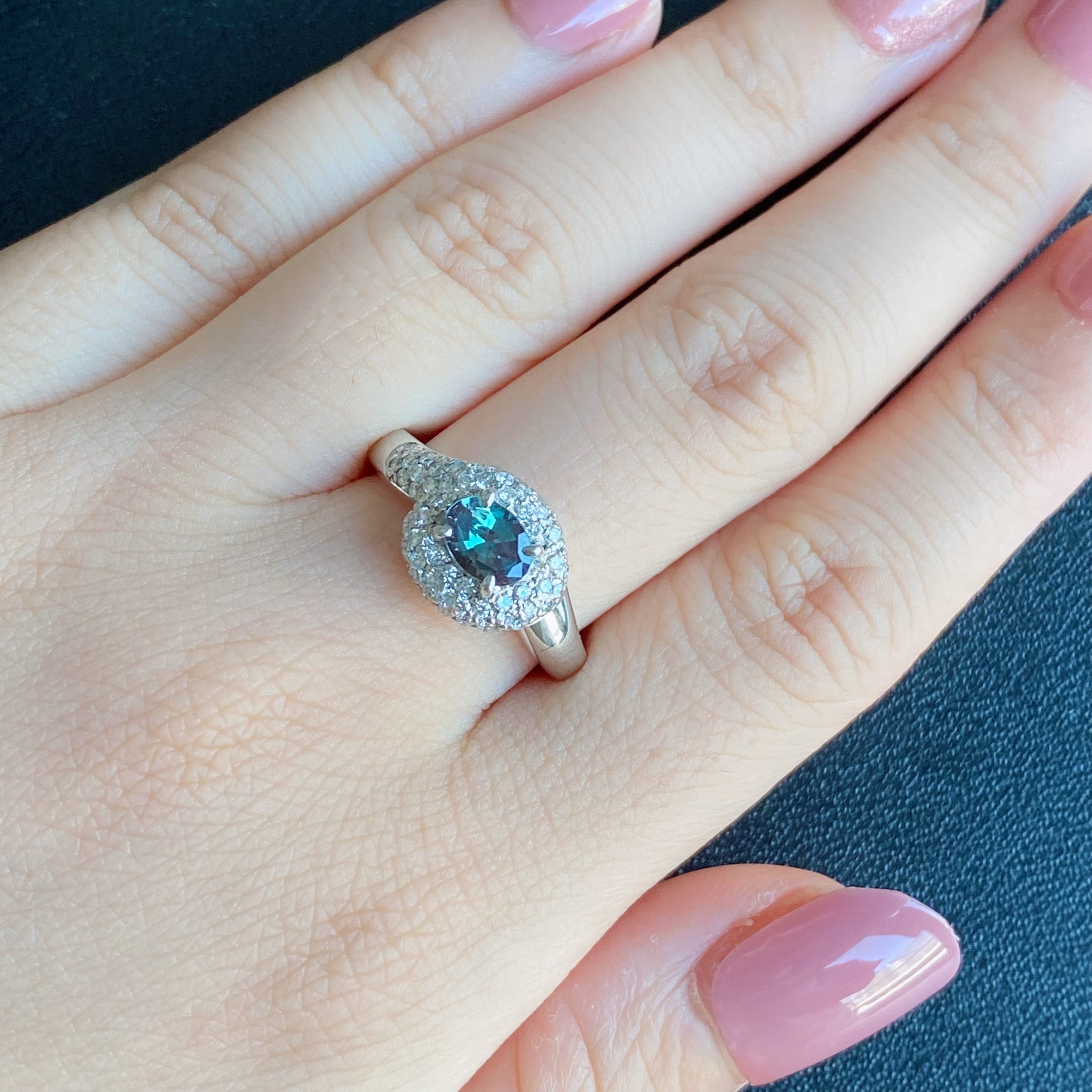 大粒 0.60ct】天然アレキサンドライト 天然ダイヤモンド リング – Mico