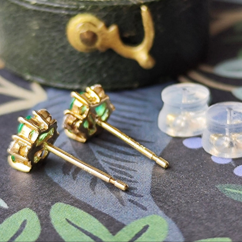 楽天市場】ピアス k18 18金 エメラルド 天然 ダイヤモンド