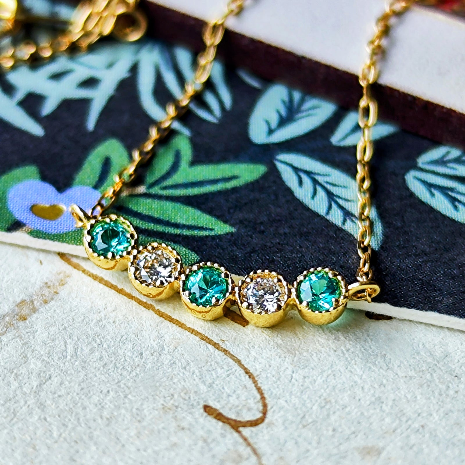 天然パライバトルマリン 天然ダイヤモンド ネックレス 18金 – Mico宝飾店