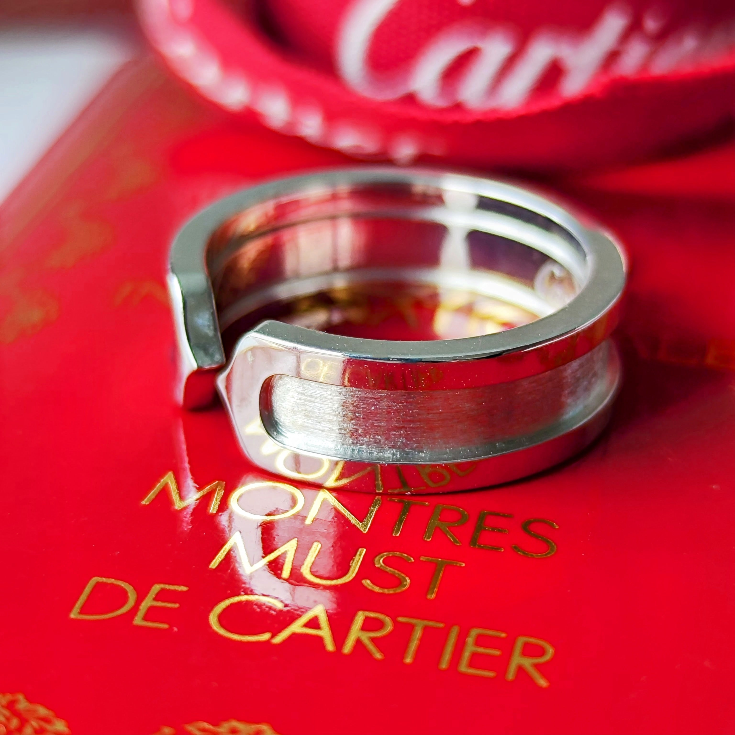 Cartier カルティエ 2C（デューブル・シー）18金WG 52