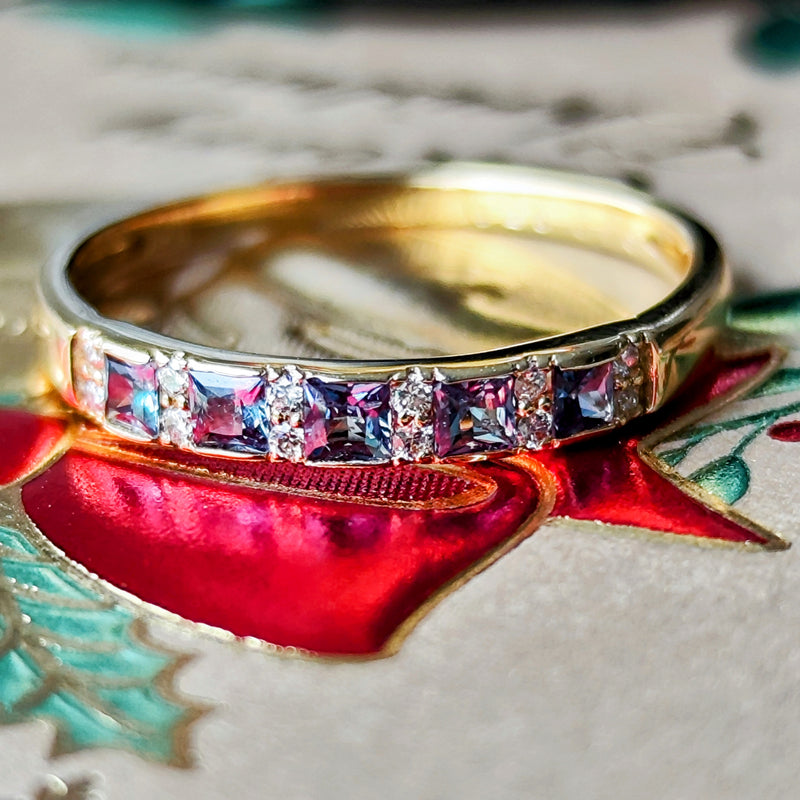 天然アレキサンドライト プリンセスカット 天然ダイヤモンド 18金リング