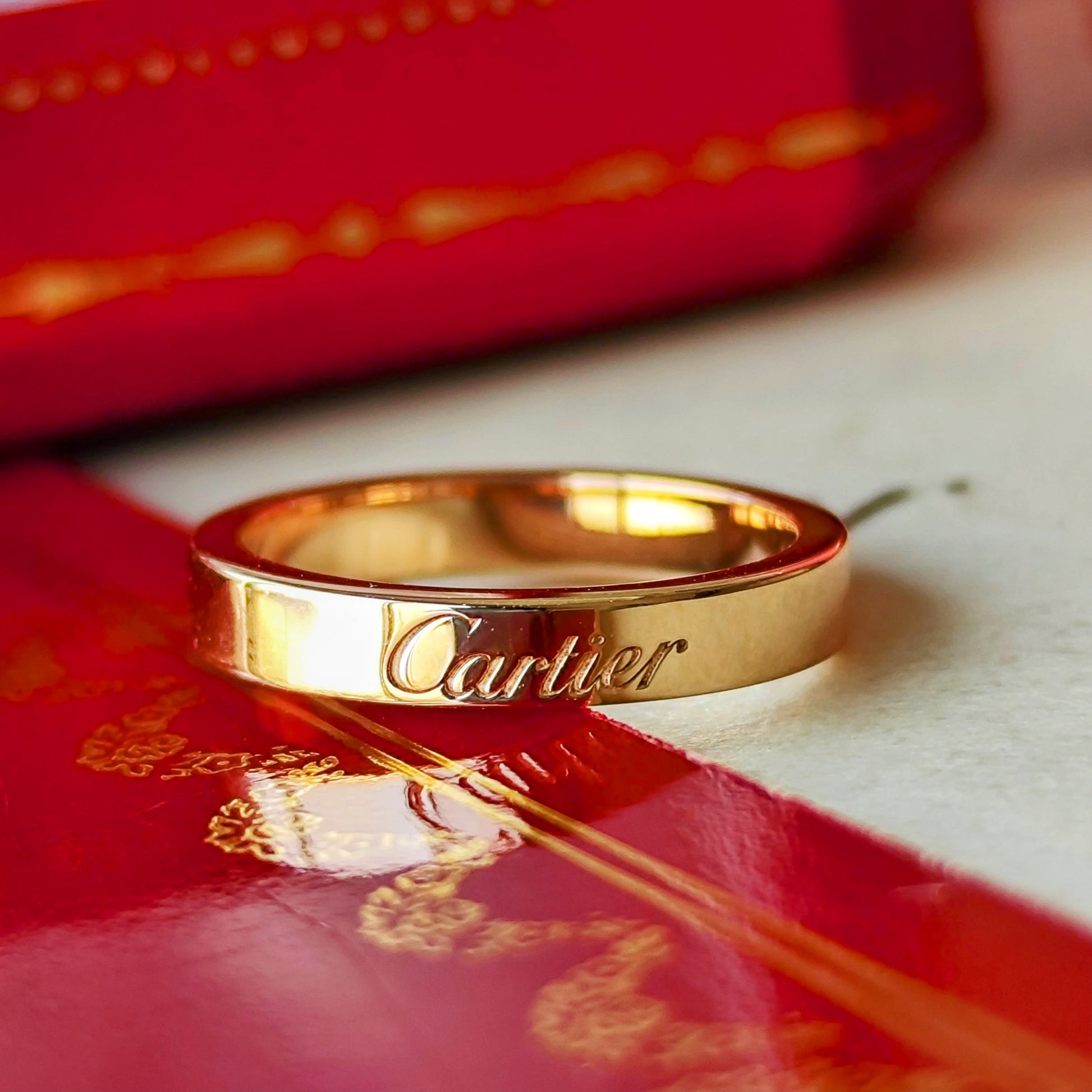 Cartier カルティエ  Cドゥ エングレーブド 18金PG 47