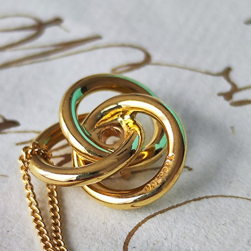 TIFFANY &Co ティファニートリプルラウンドネックレス ダイヤモンド 18金YG