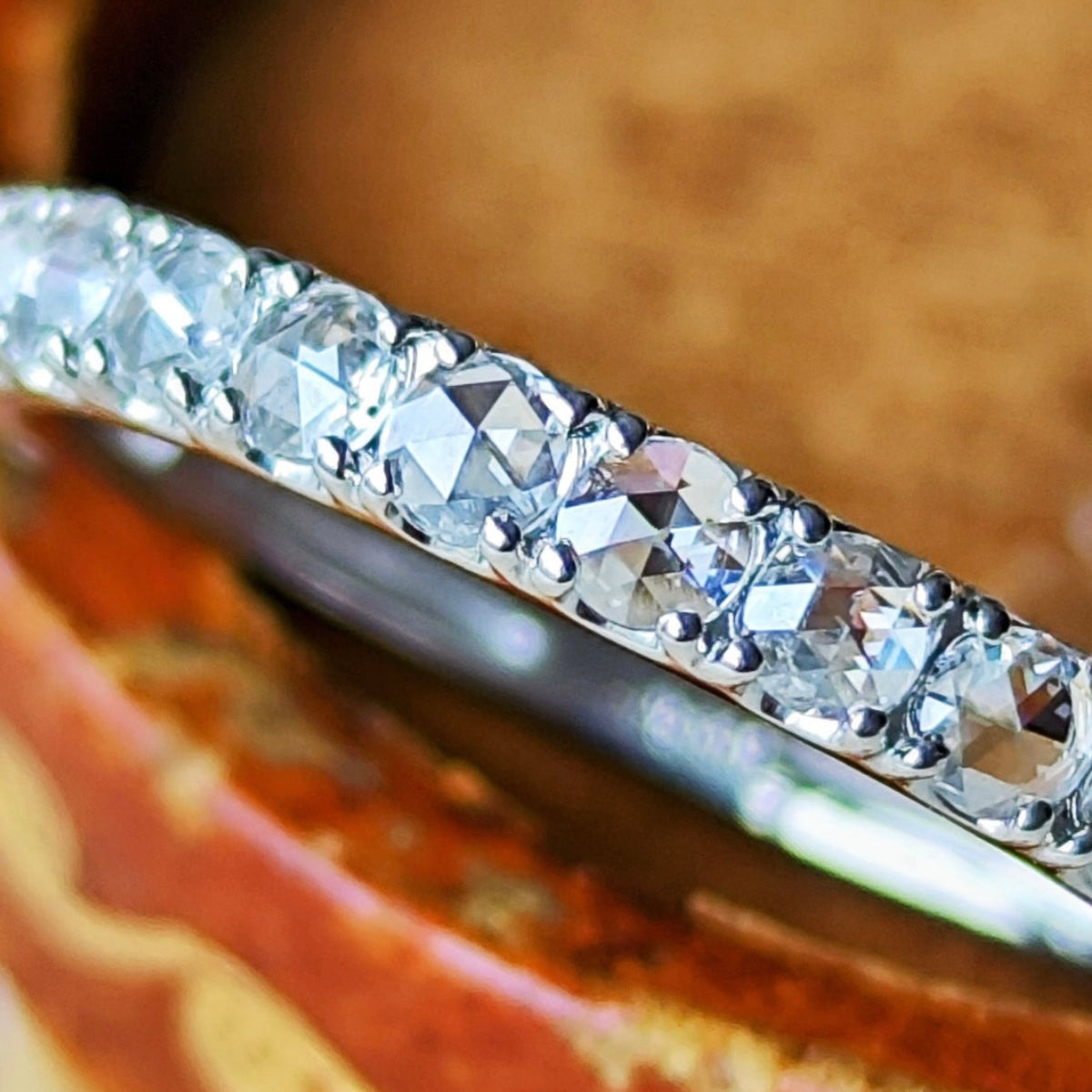 ローズカット】天然ダイヤモンド ハーフエタニティリング – Mico宝飾店