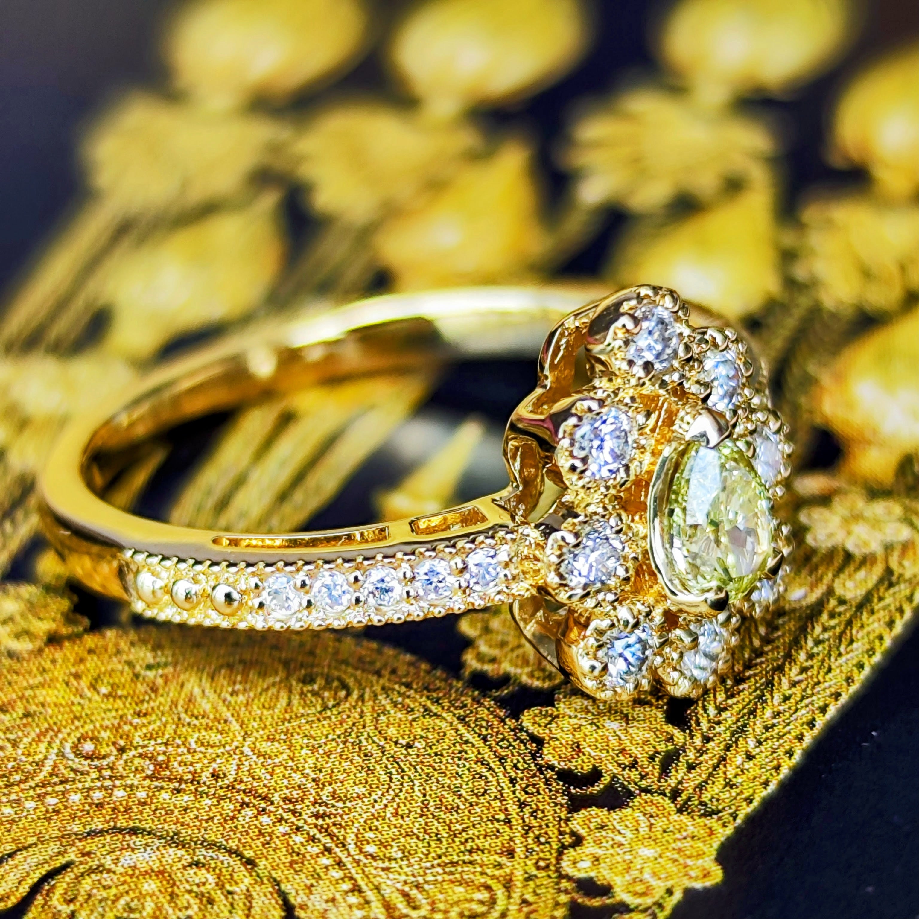 イエローダイヤ】FANCY INTENSE YELLOW 0.262ct SI1 18金リング – Mico