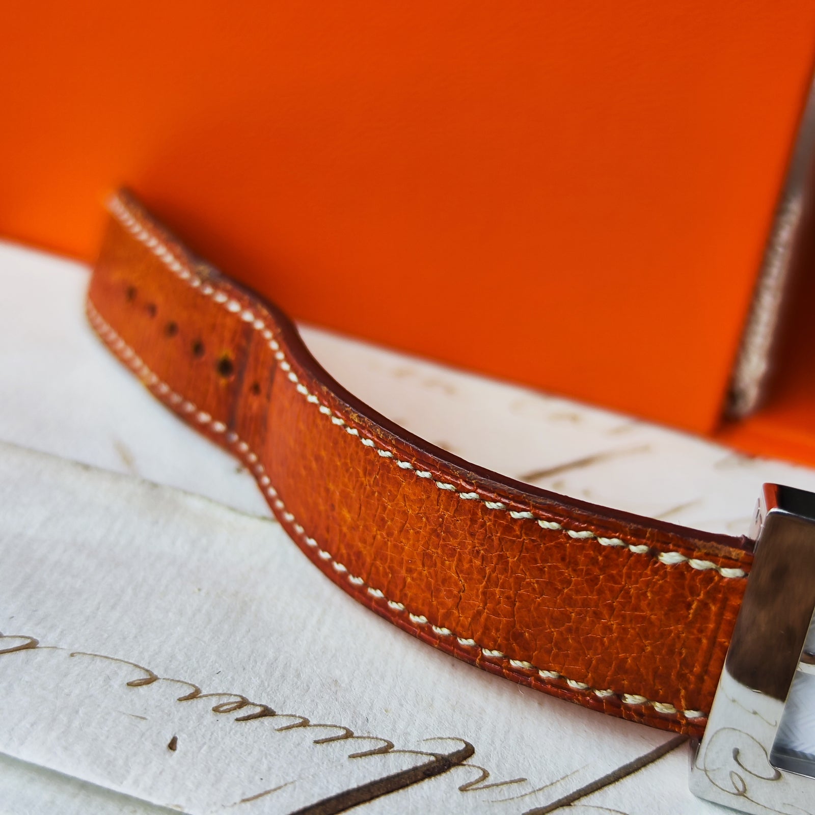 最終お値下げ☆HERMES オレンジ文字盤 クォーツ時計 楽天市場】【ウォッチ】HERMES エルメス バレニア スクエア レディース