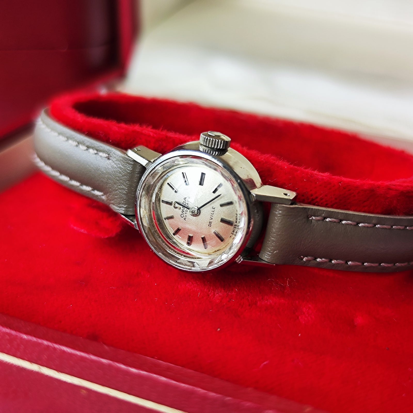 OH済み！オメガ　デヴィル　オートマティック OH済み】OMEGA オメガ DE VILLE デビル 自動巻き カットガラス 腕時計