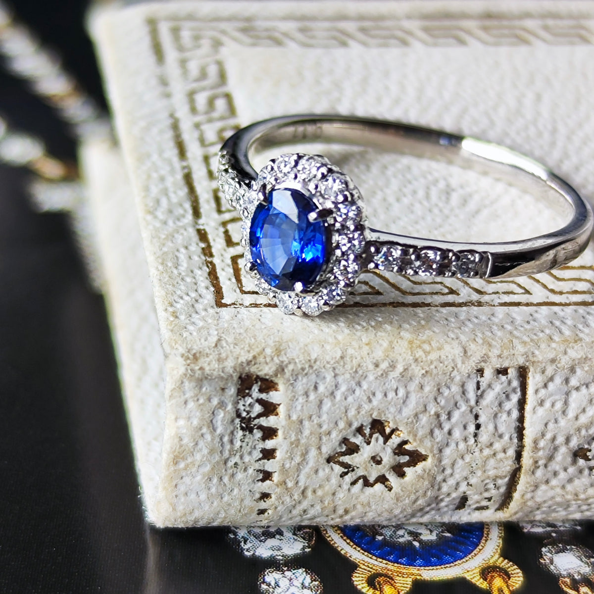 【コーンフラワー】天然サファイア 0.49ct 天然ダイヤモンド リング