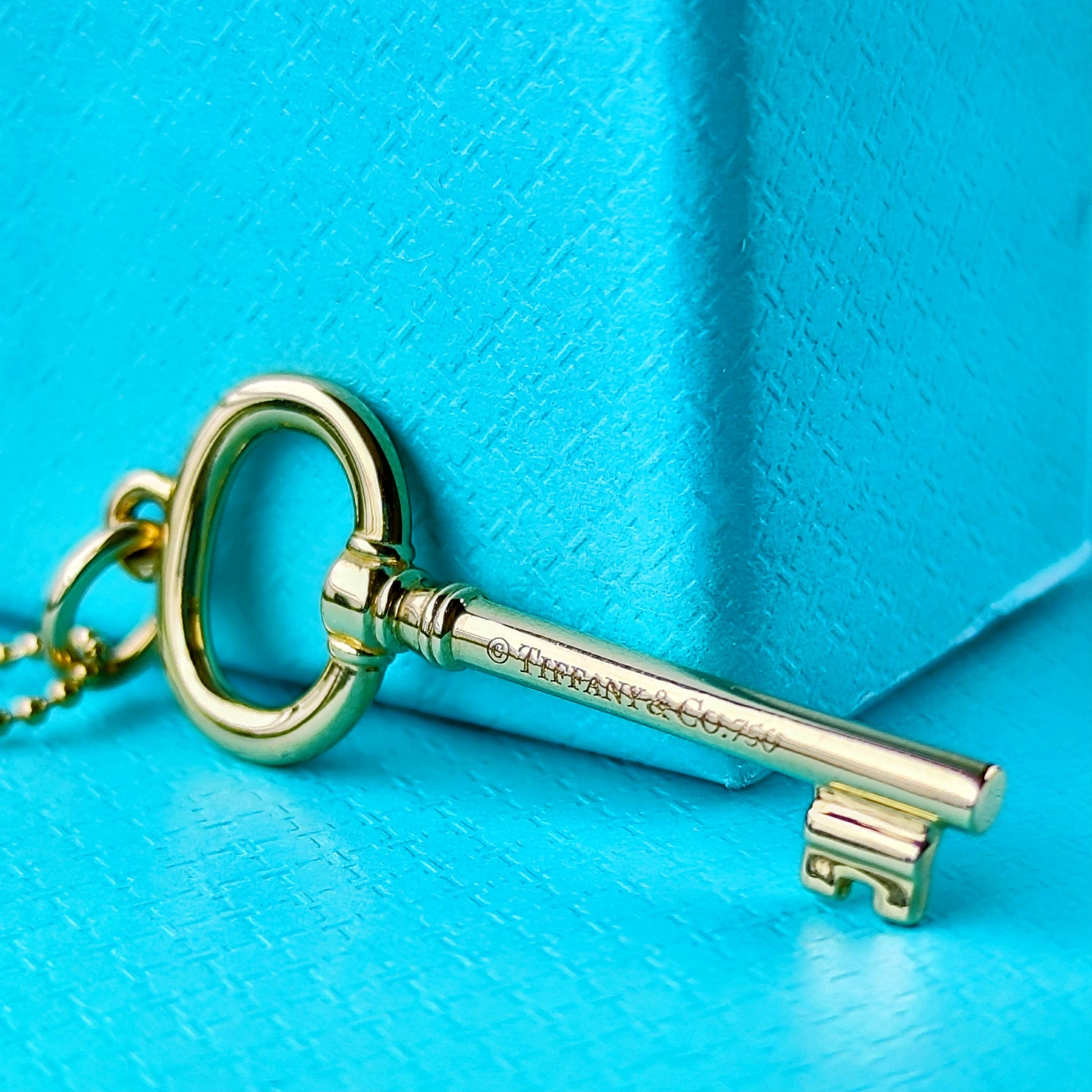 TIFFANY &Co ティファニー オーバルキーネックレス 18金YG