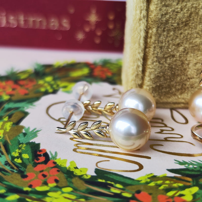 【アプリコット】有核淡水パール ピアス 10金