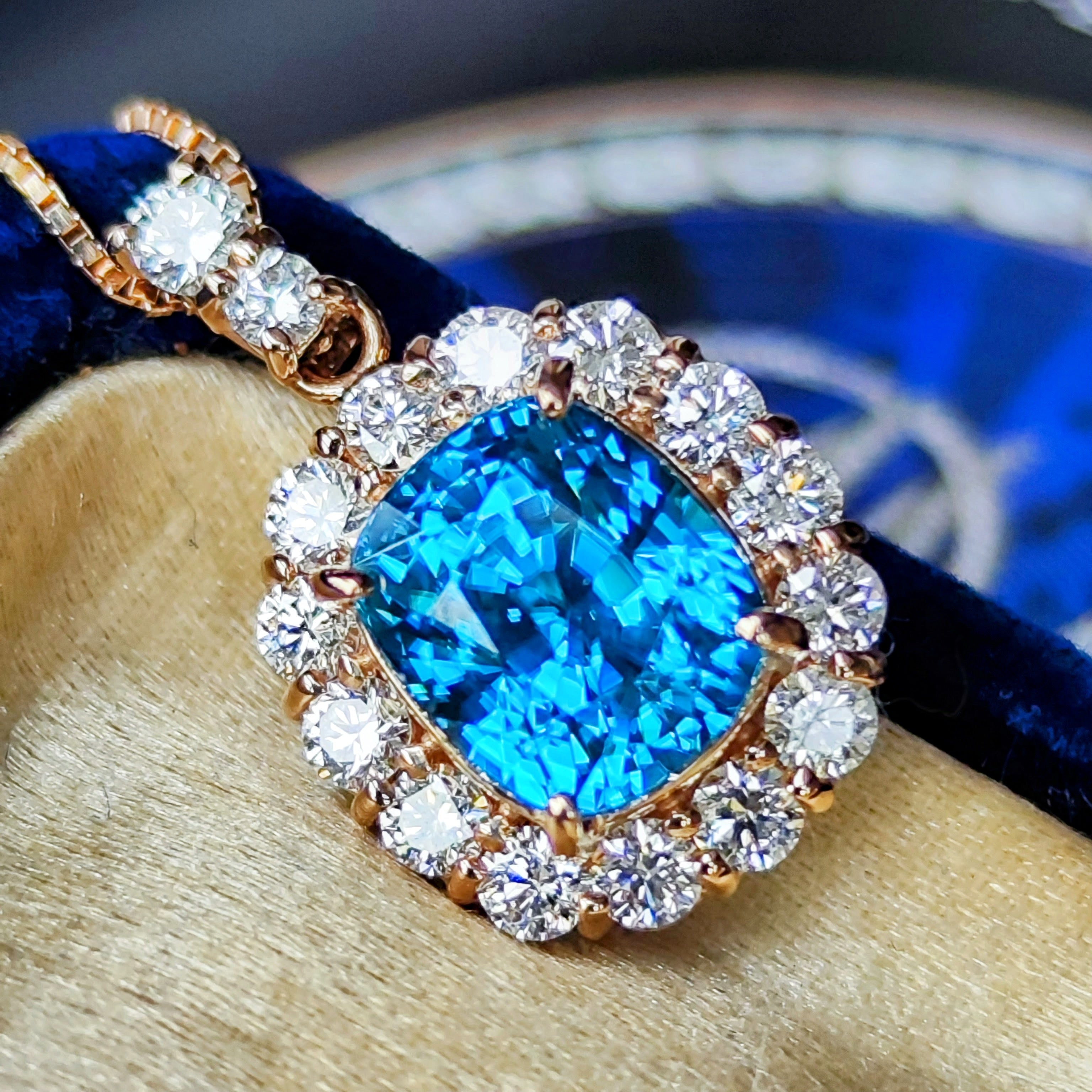 ☆綺麗！輝き天然ダイヤモンド0.34ct pt900ペンダント新品同様！ 大粒 4.78ct】天然ジルコン 天然ダイヤモンド ネックレス 18金PG