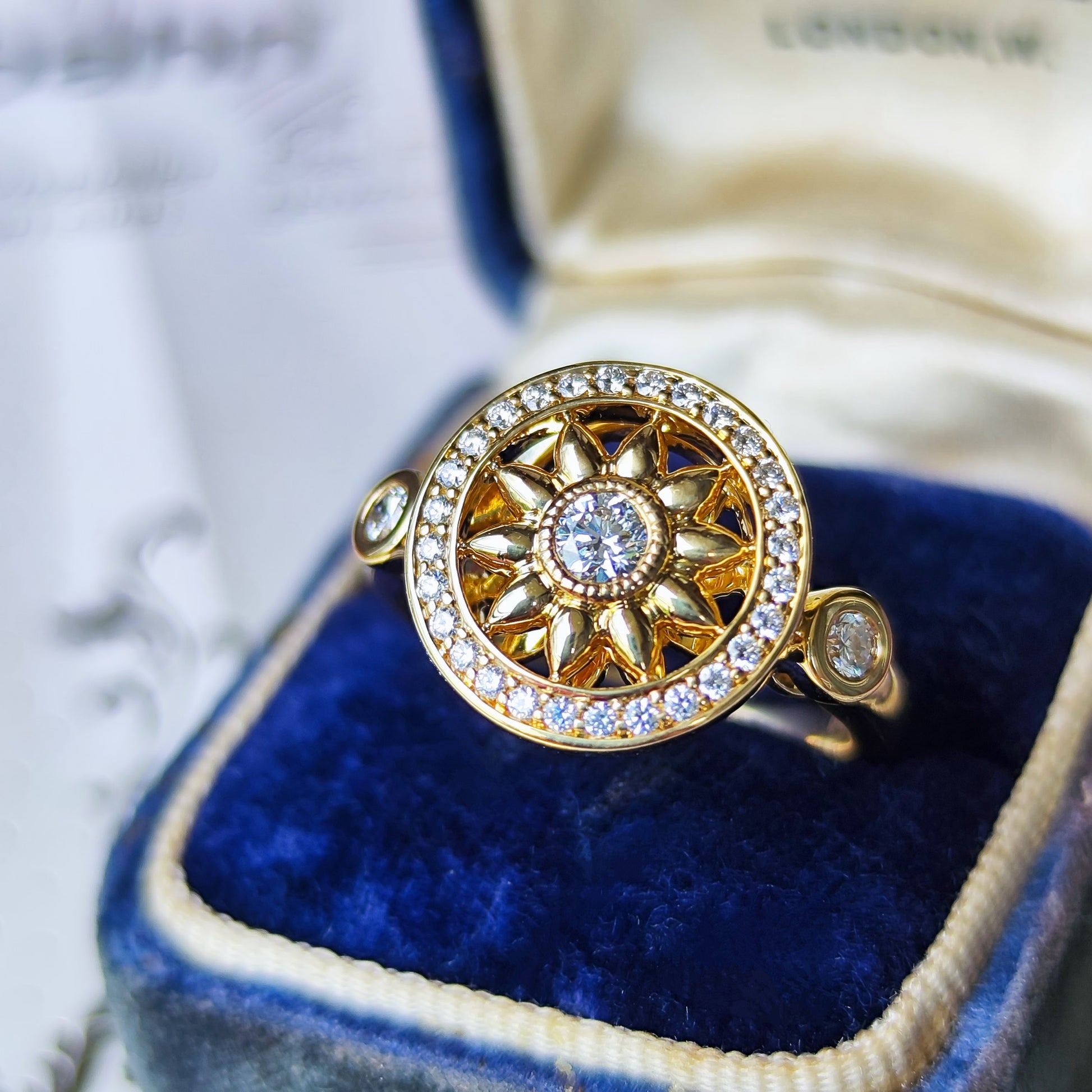 HARRY WINSTON  ハリーウィンスト ウィンストンゲート