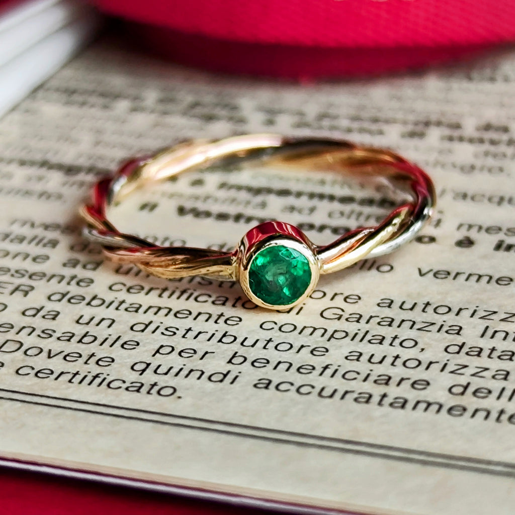 Cartier カルティエ エメラルド スリーカラーツイストリング
