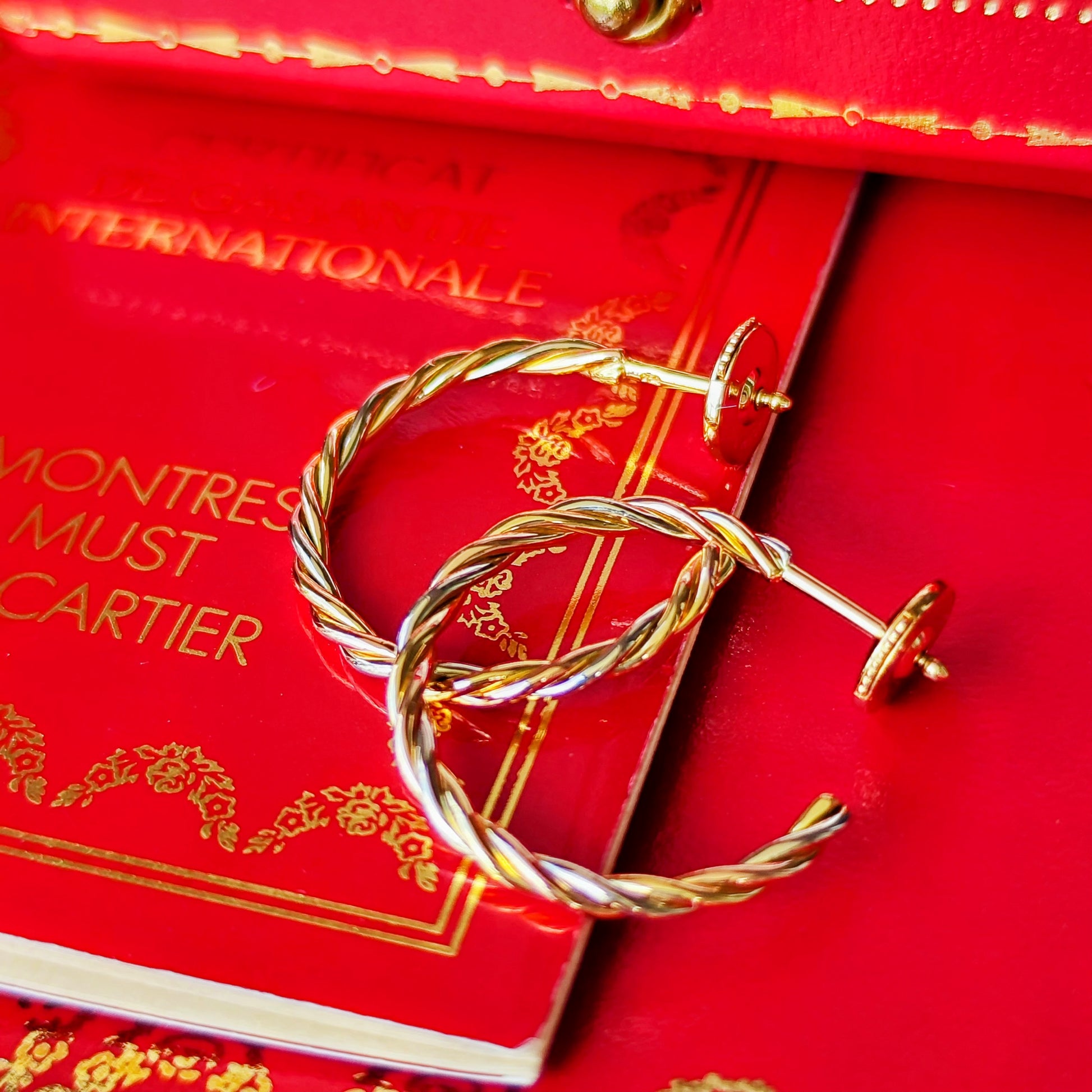 Cartier カルティエ トリニティ ツイストフープピアス