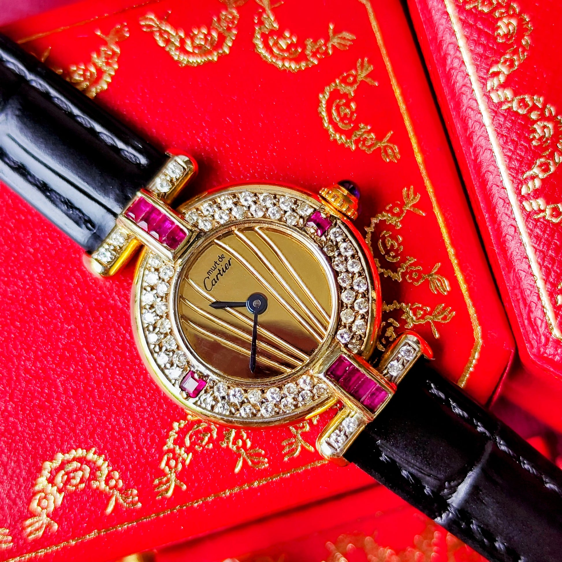 Cartier カルティエ マストコリゼ ダイヤモンド&ルビー ベゼル クォーツ腕時計
