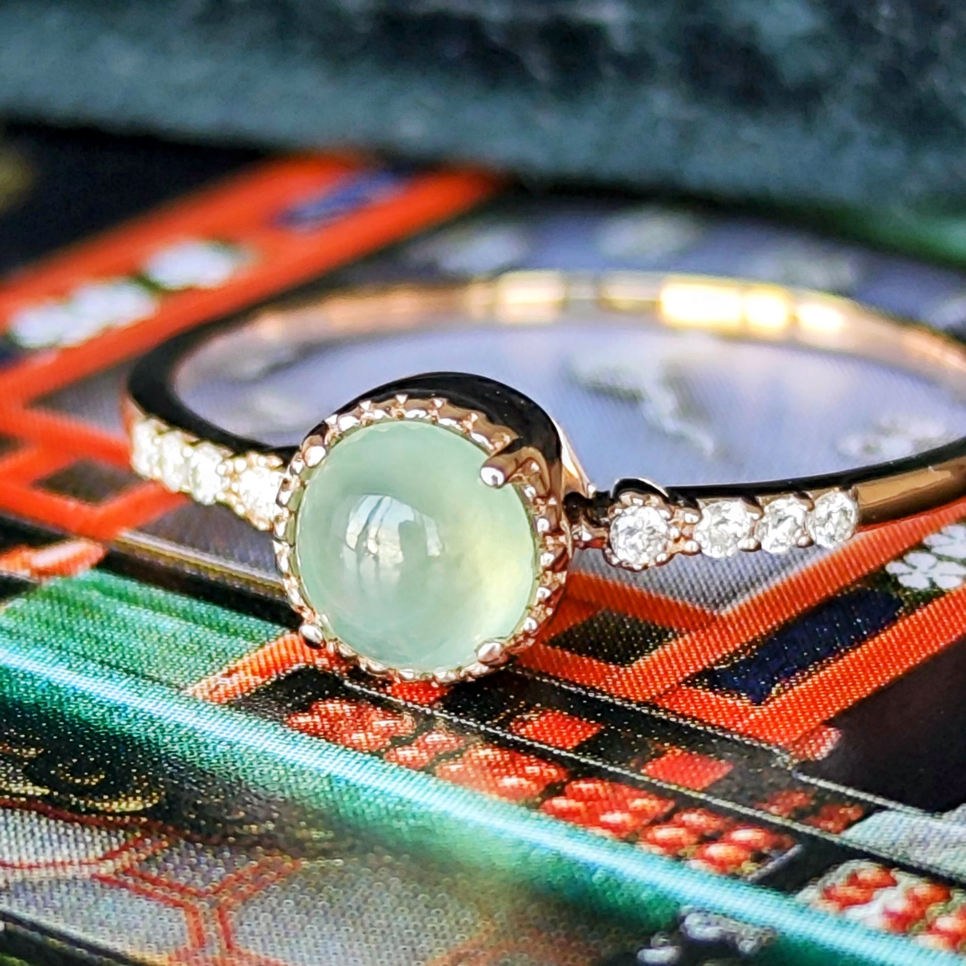 天然翡翠 天然ダイヤモンド リング