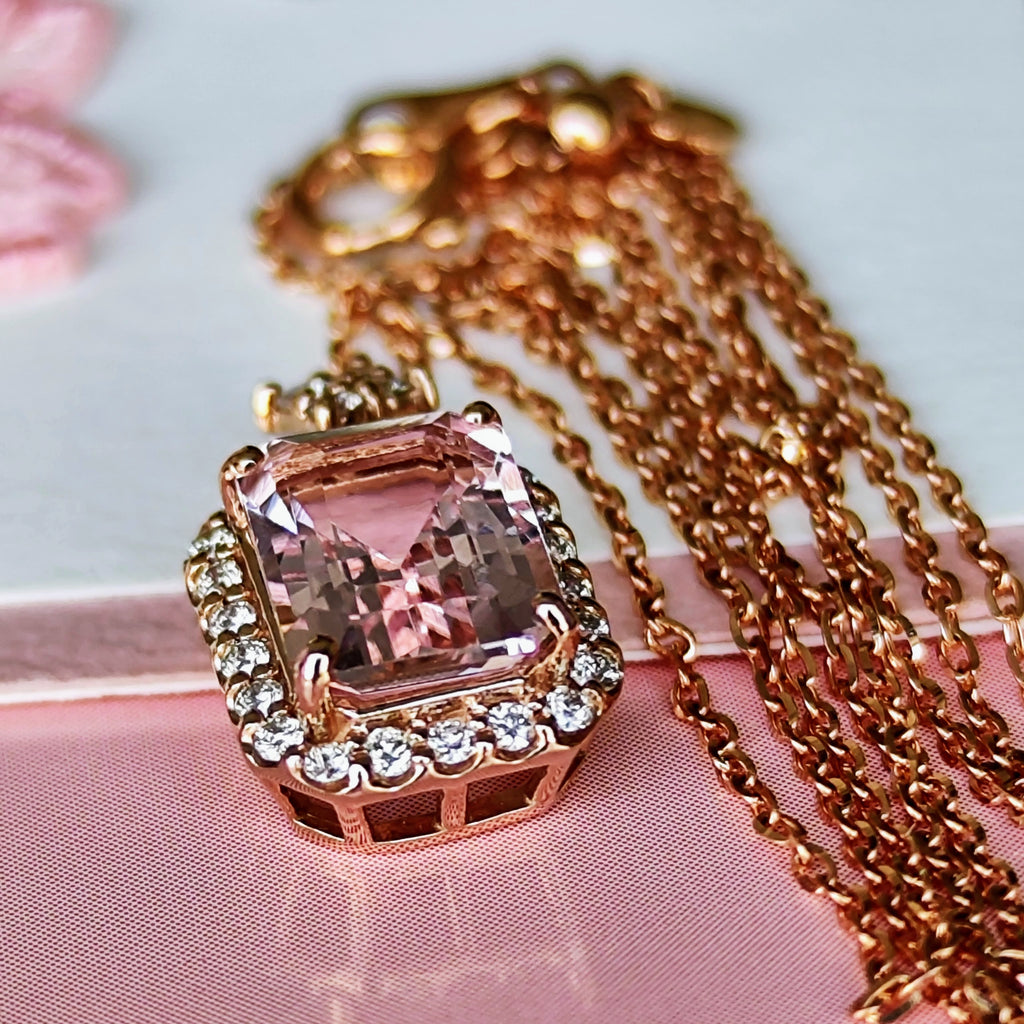 天然モルガナイト 天然ダイヤモンド ネックレス