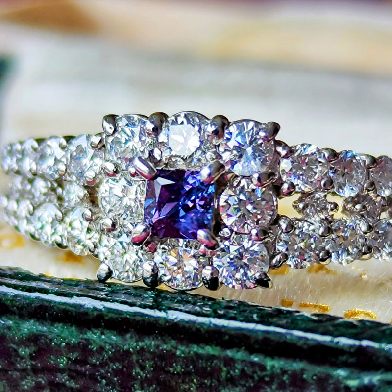 【再出品】天然アレキサンドライト プリンセスカット 天然ダイヤモンド リング