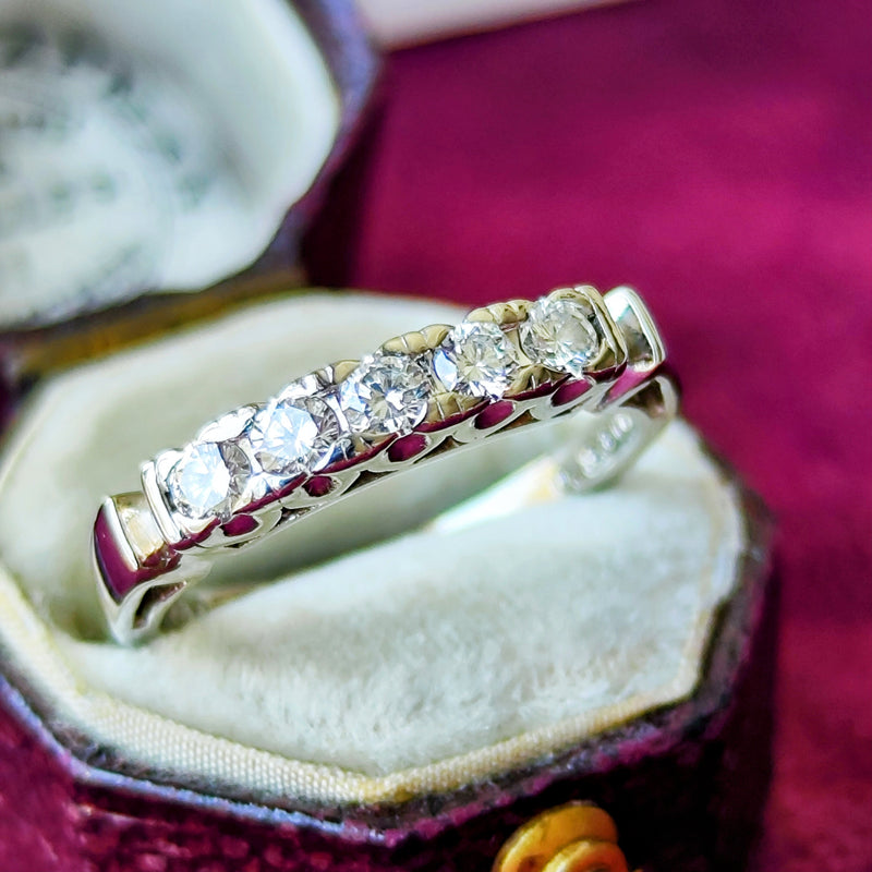MIKIMOTO リング　指輪　ビンテージ MIKIMOTO ミキモト 天然ダイヤモンド ヴィンテージ リング