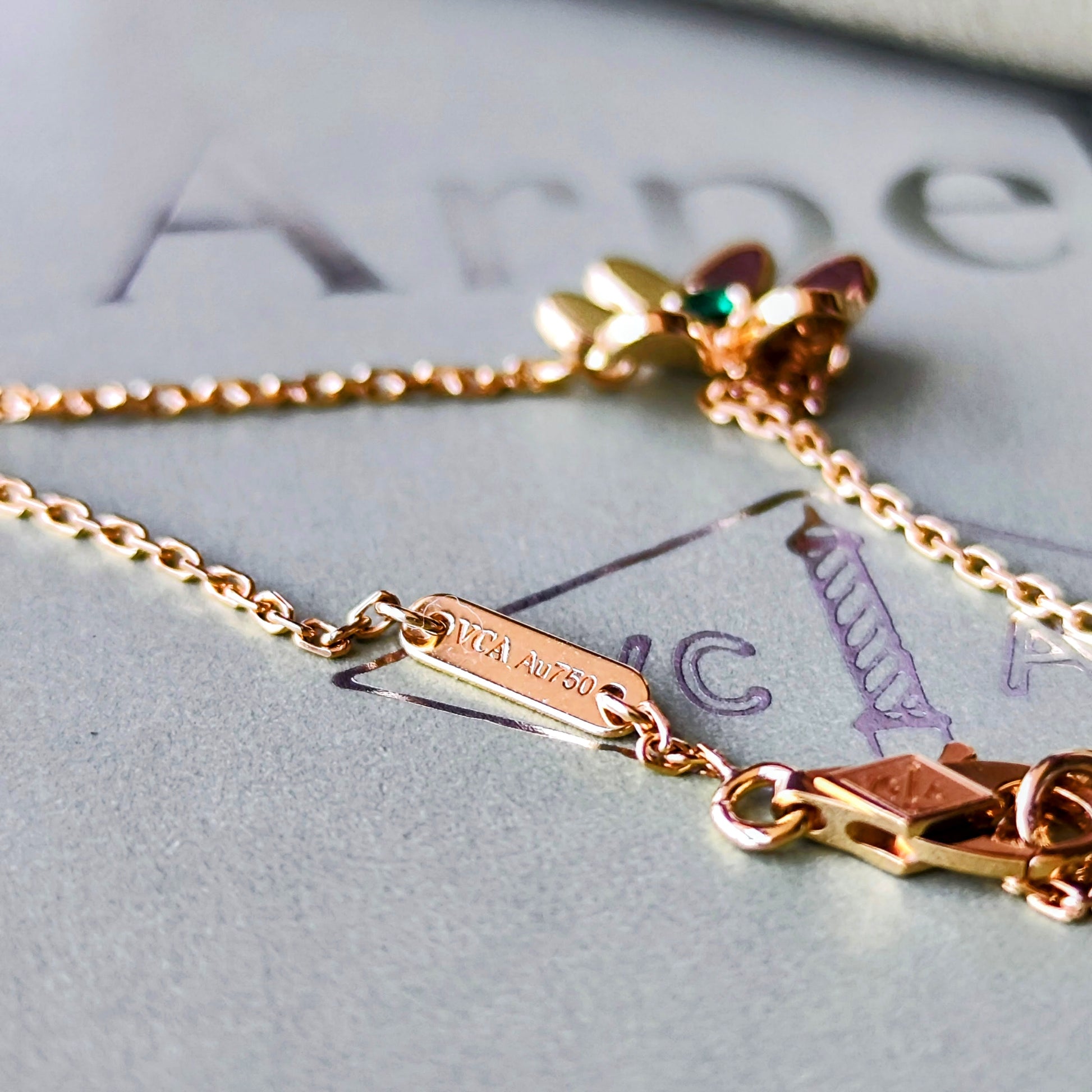Van Cleef & Arpels ヴァンクリーフ&アーペル フリヴォル ミニ エメラルド ブレスレット