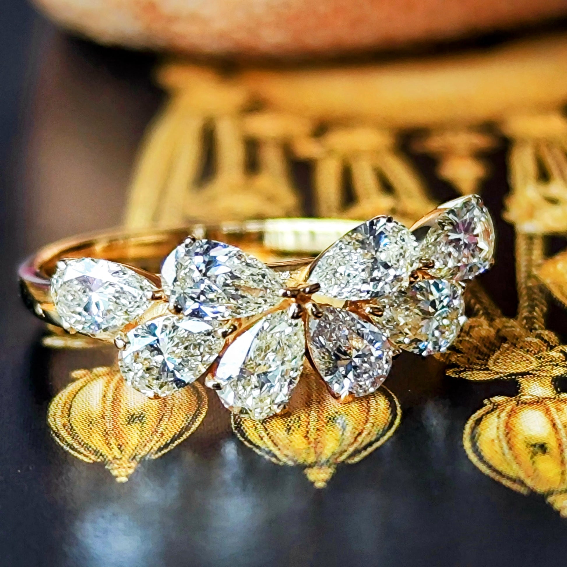 天然ダイヤモンド 1.30ct ペアシェイプ 18金リング
