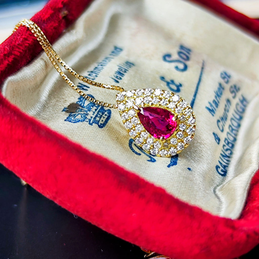 【非加熱 ピジョンブラッド】天然ルビー 0.46ct 天然ダイヤモンド ネックレス