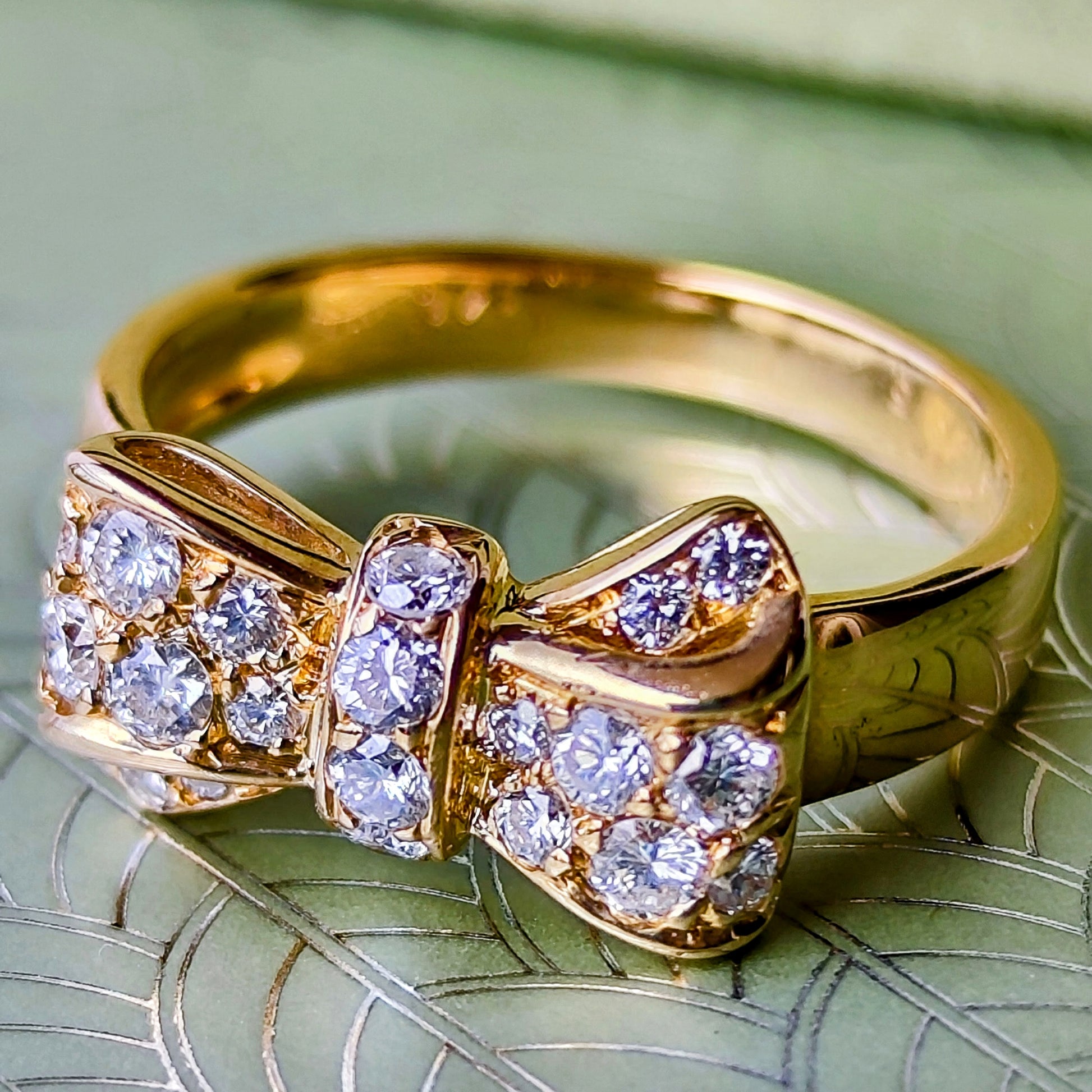 【Vintage Van Cleef & Arpels】ヴァンクリーフ&アーペル リボンリング