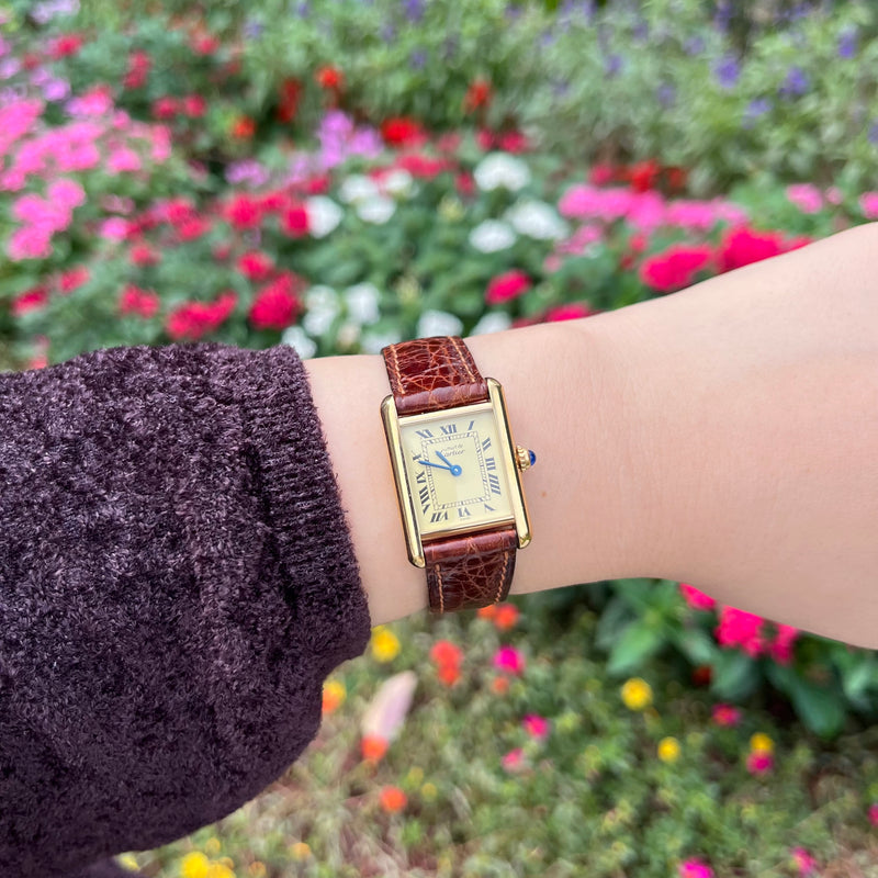 Cartier カルティエ マストタンク ヴェルメイユ ローマンダイヤル アイボリー クォーツ腕時計