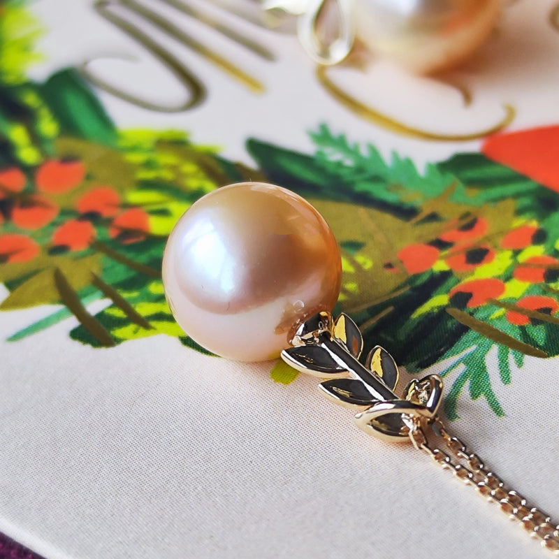 【アプリコット】有核淡水パール ネックレス 10金