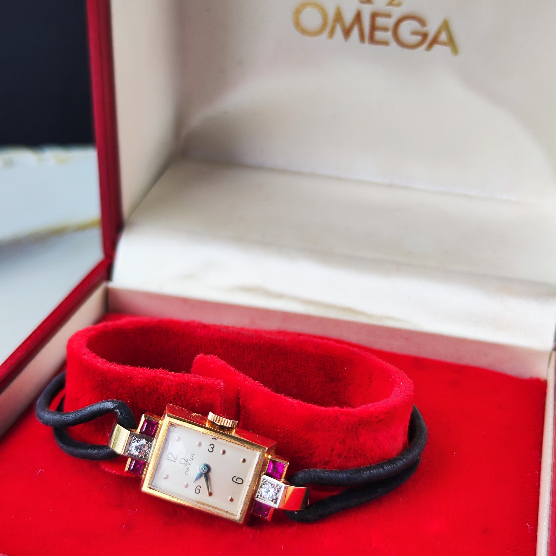 【OH済み】OMEGA オメガ 天然ダイヤモンド 合成ルビー 18金無垢時計