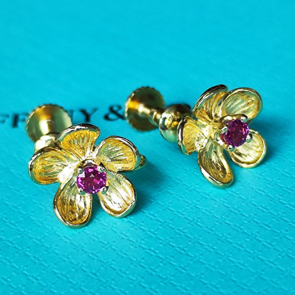 TIFFANY ティファニー ルビー フラワーモチーフ イヤリング ハナミズキ