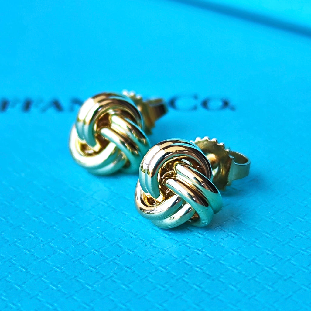 TIFFANY &Co ティファニー ノットシグネチャー ピアス 18金YG