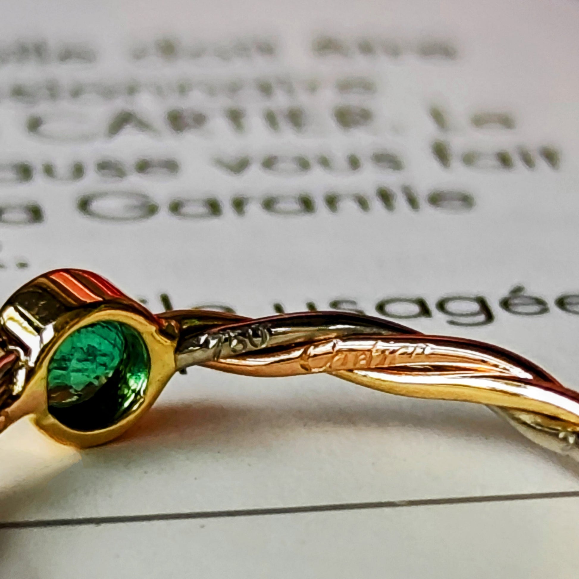 Cartier カルティエ エメラルド スリーカラーツイストリング
